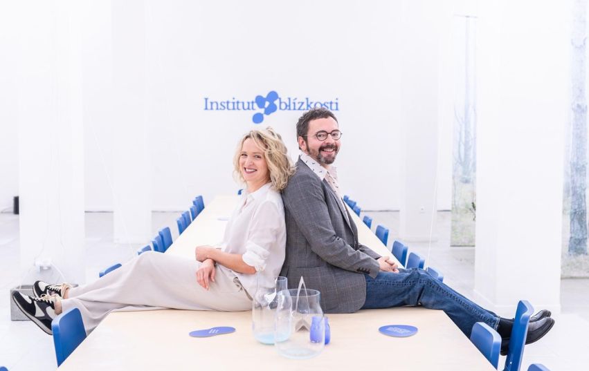 Institut blízkosti a MILA (Simona Bagarová a Marek Cpin)