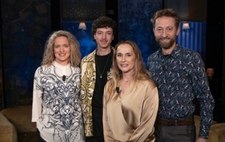 Show Lucie V&yacute;born&eacute; a jej&iacute; host&eacute;